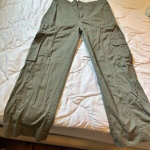 Abercrombie & Fitch Sage Green Cargo Pants